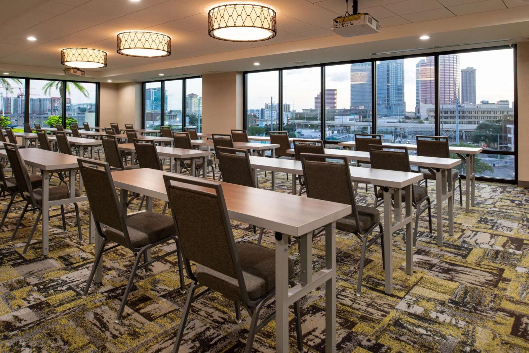 Home2 Suites By Hilton Tampa Downtown Channel District Kültér fotó